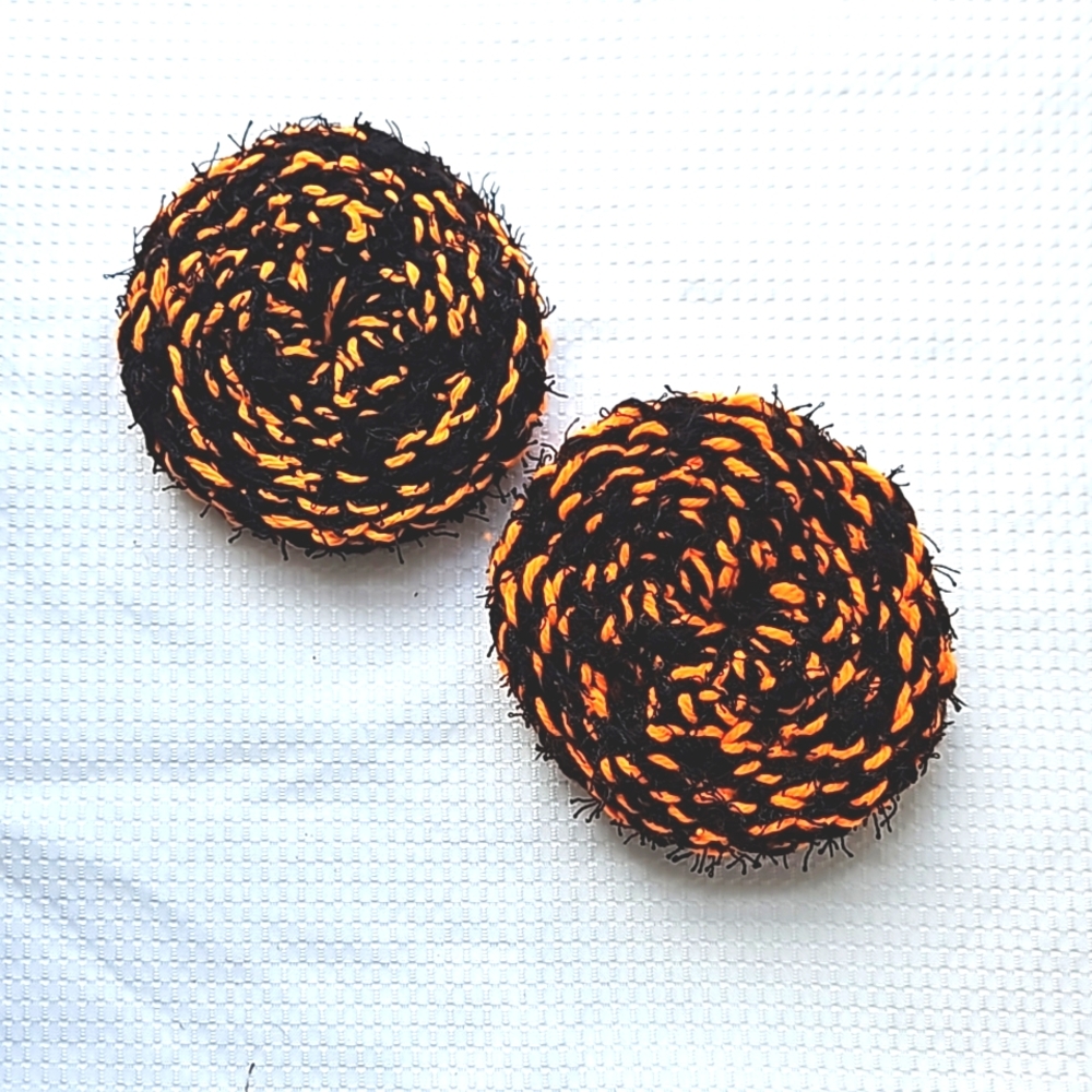 Eco-Friendly Vegetable All Purpose Scrubby Sponge Set of 2 Black Orange